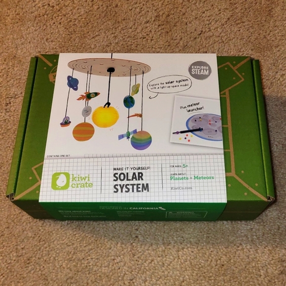 KiwiCo Toys Kiwico Solar System Set Poshmark